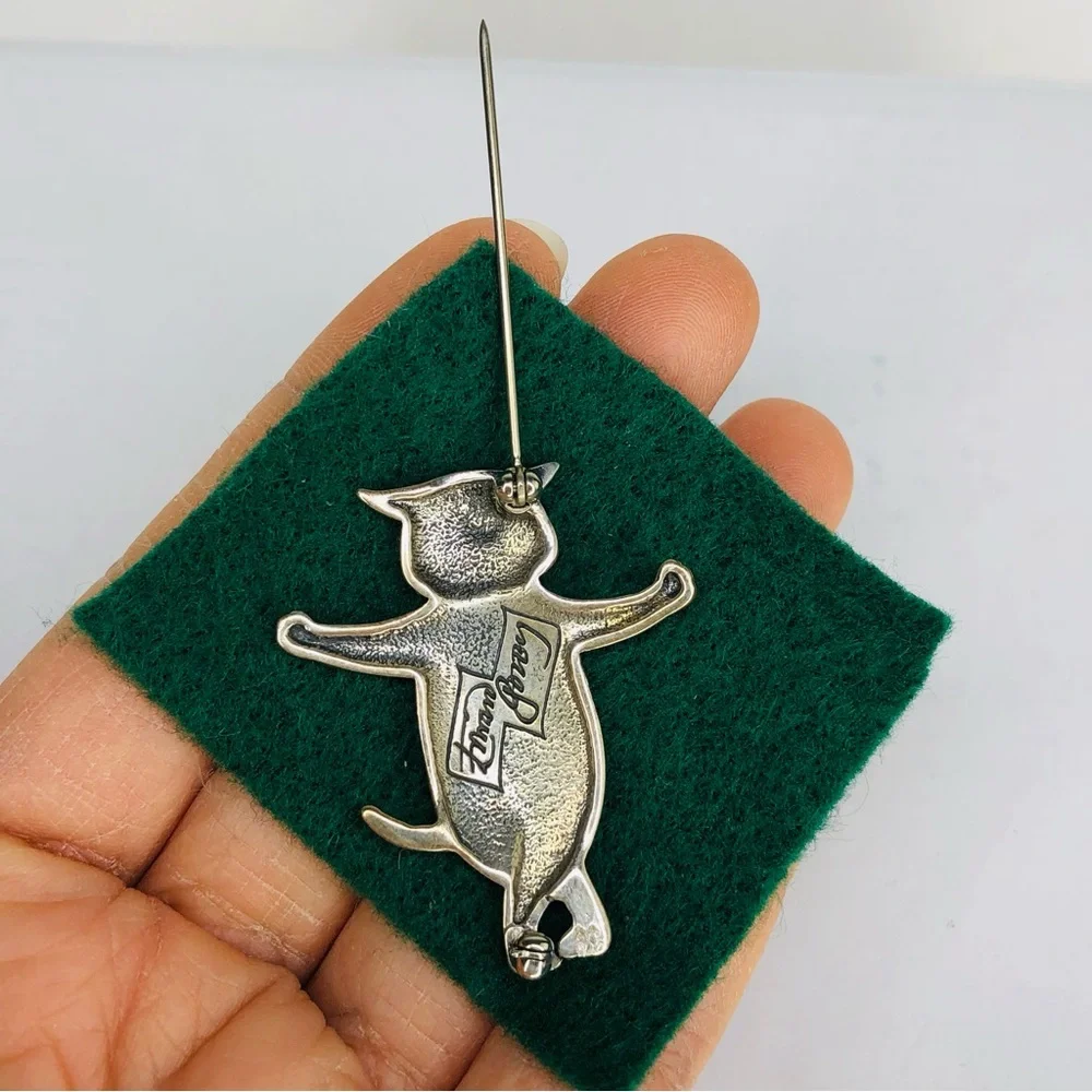 EMAN GOVEY Sterling Silver 925 Wimsical Etched Dancing Cat Kitty Brooch Pin Gift - Picture 5 of 9